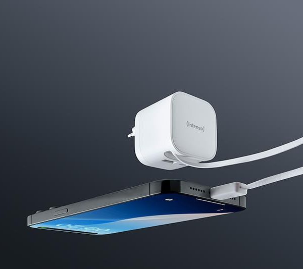 POWER ADAPTER 1XUSB-A/1XUSB-C/WHITE 7806520 INTENSO